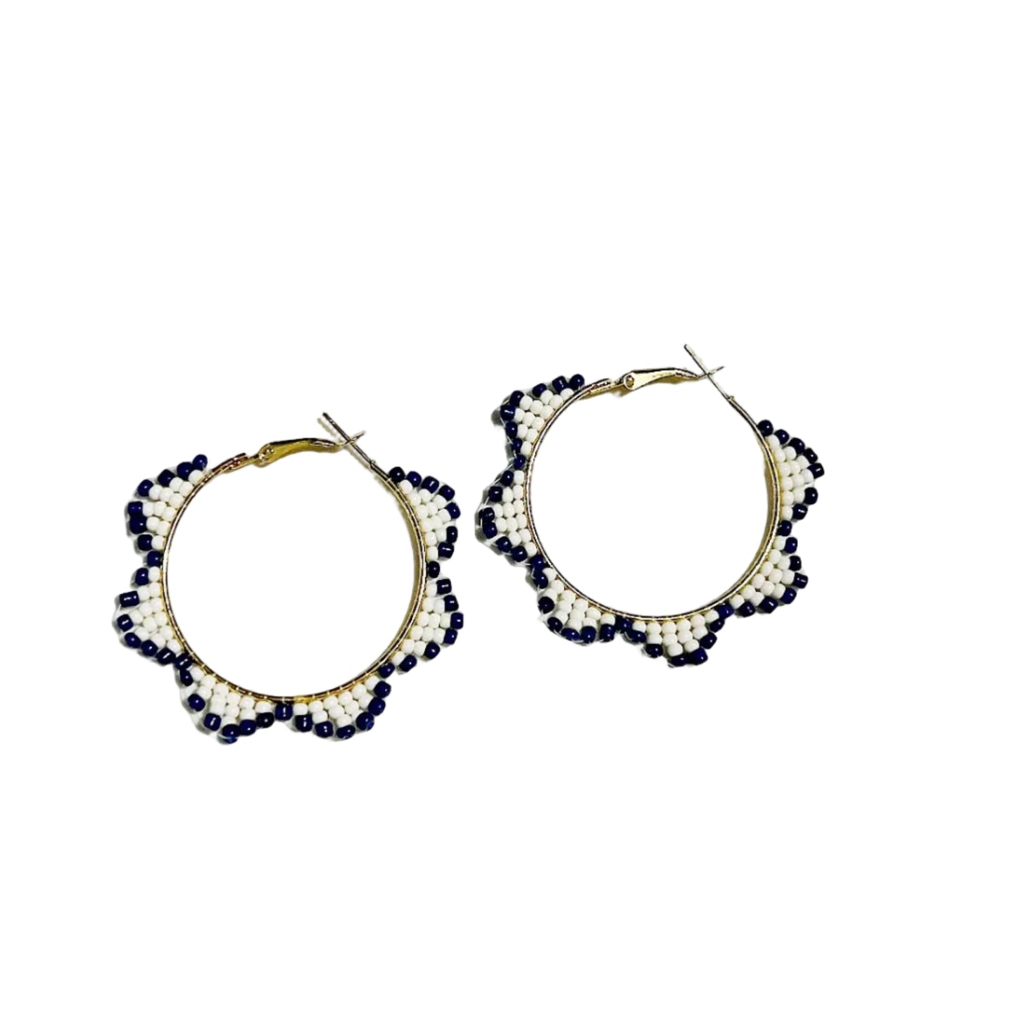 GLASS SEED BEAD SCALLOPED HOOP CIRCLE BRASS EARRINGS WHITE