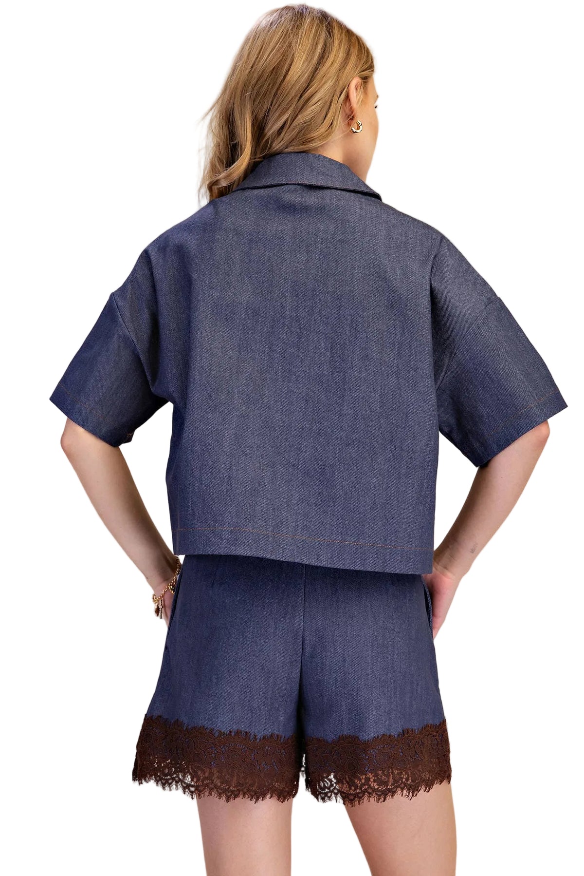 V-NECK SHORT SLEEVE TOP
