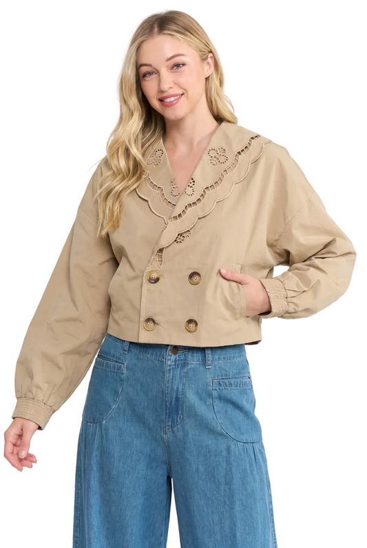 EMBROIDERED DOUBLE-BREASTED CROPPED JACKET