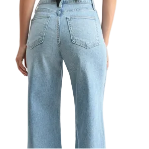 PATCH POCKET HIGH WAIST WIDE LEG JEAN