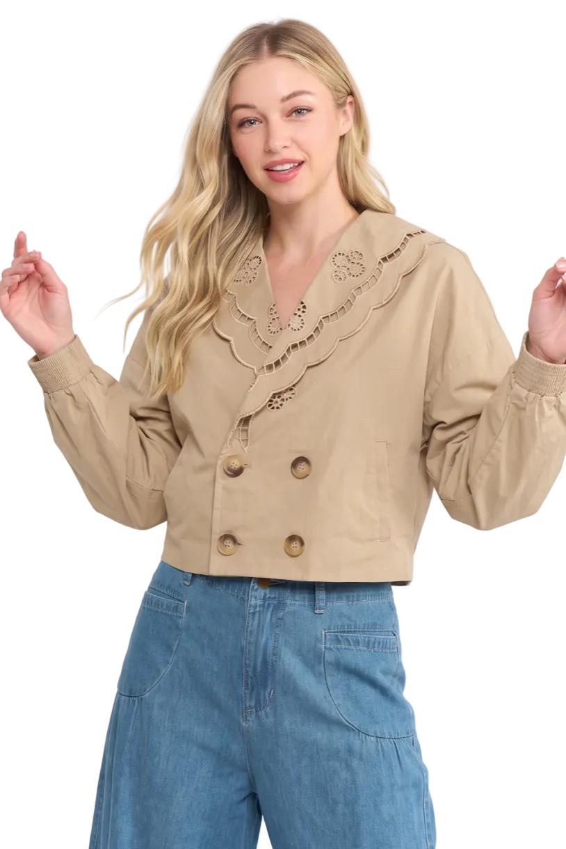 EMBROIDERED DOUBLE-BREASTED CROPPED JACKET